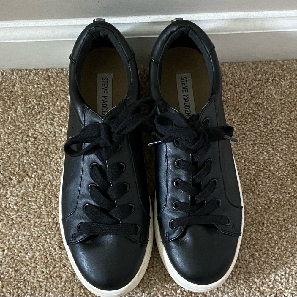 Steve Madden sneakers